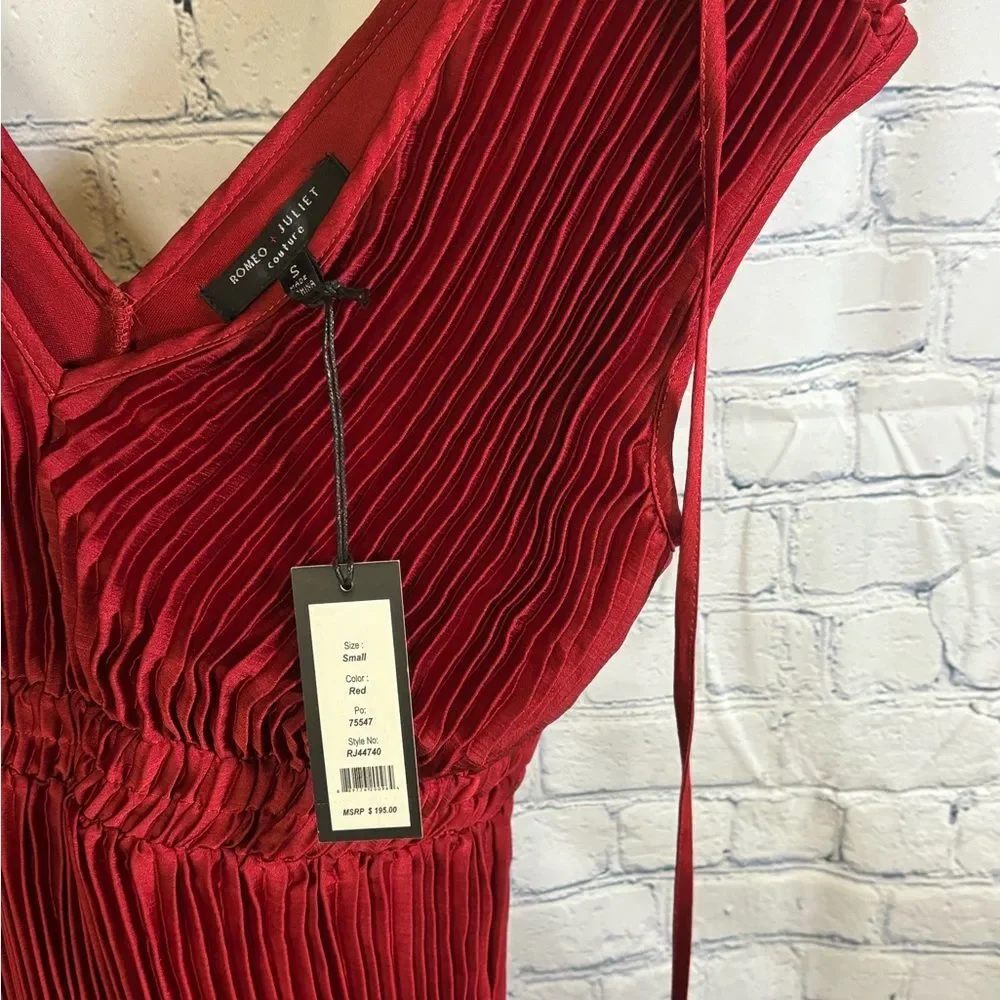 Romeo & Juliet Couture nwt romeo